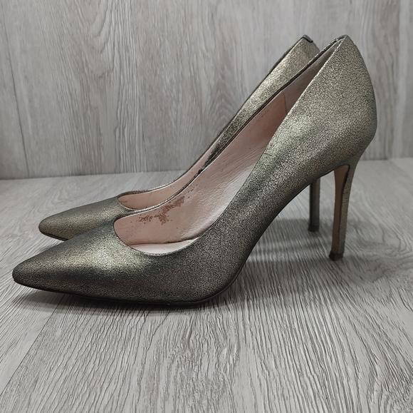 Louise et Cie Seville Metallic Bronze Gold Leather Pointed Pumps Heels Size 7 - Picture 2 of 8